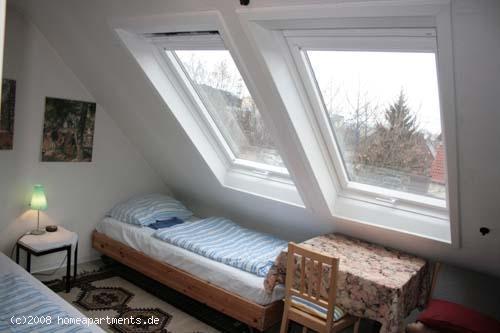 4-Zimmer-Wohnung in Stuttgart-Obertürkheim Exposé S001a